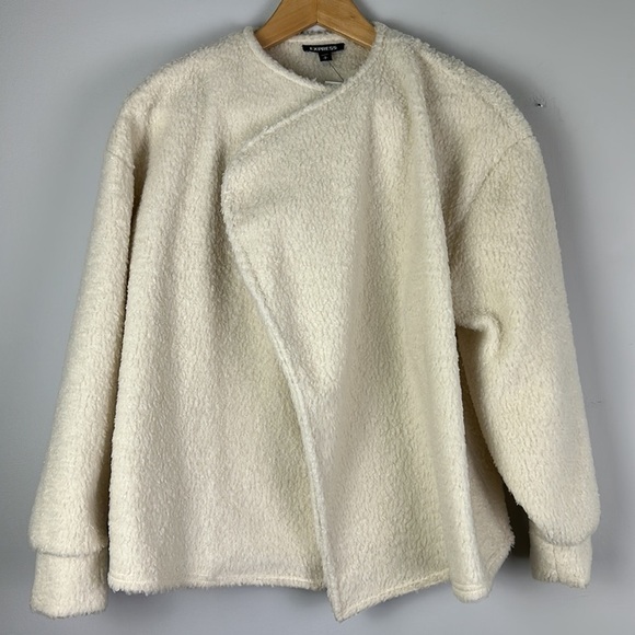 NEW Express Sherpa Flyaway Cozy Jacket in Oatmeal Cream Size S Winter Teddy Coat - Picture 2 of 16